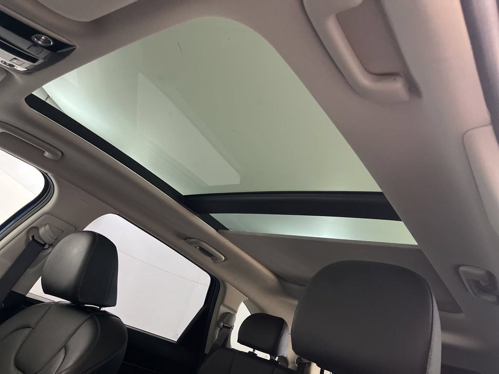 Used 2023 Kia Sorento EX w/ Panoramic Sunroof Package FWD image 78