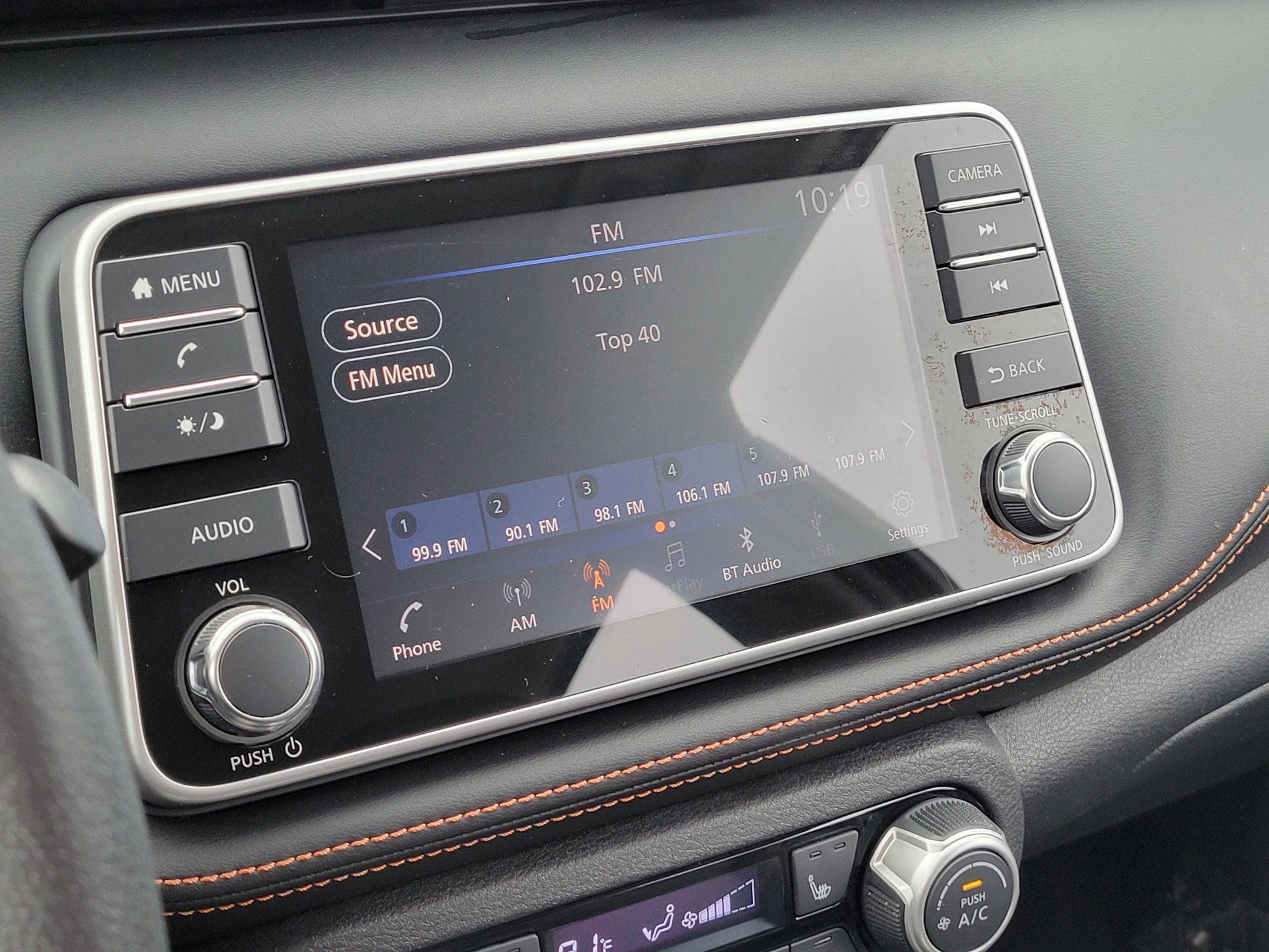 Used 2020 Nissan Kicks SR w/ SR Premium Package image 25