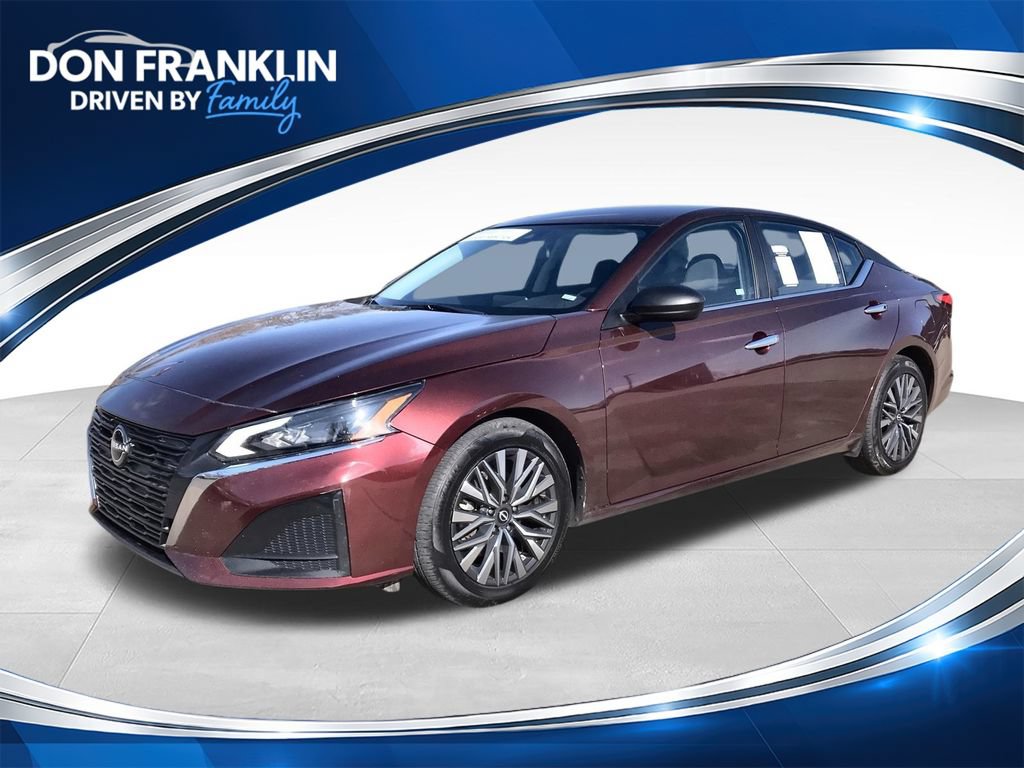 Used 2024 Nissan Altima 2.5 SV