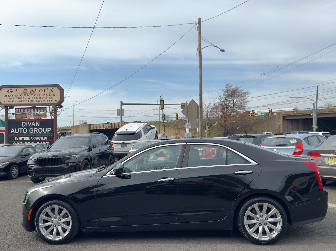 Used 2017 Cadillac ATS 2.0T Sedan RWD image 3