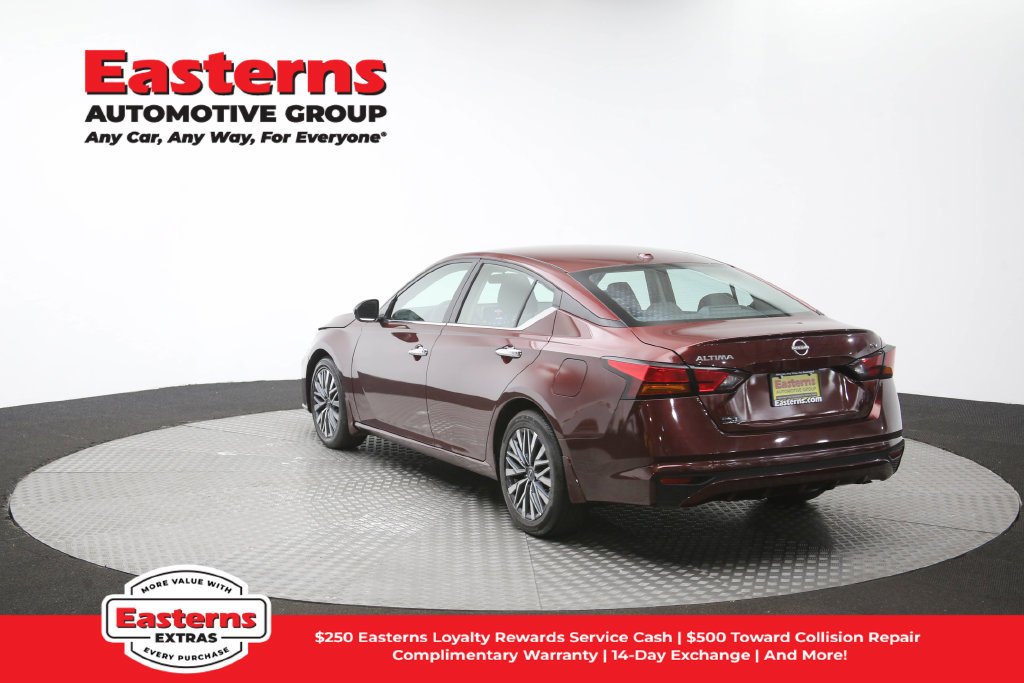 Used 2023 Nissan Altima 2.5 SV FWD image 65