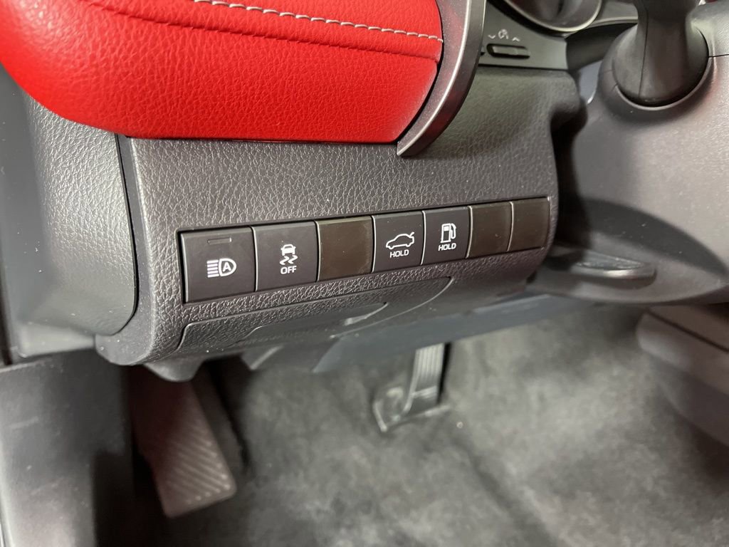 Used 2021 Toyota Camry XSE image 25