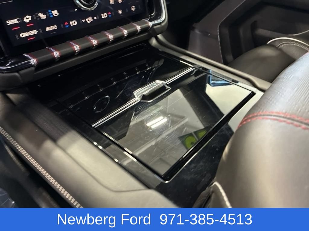 Used 2025 GMC Yukon XL AT4 Ultimate w/ LPO, AT4 Appearance Package AWD/4WD image 25