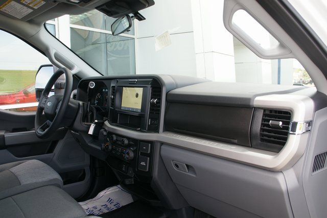 New 2026 Ford F350 XLT image 34