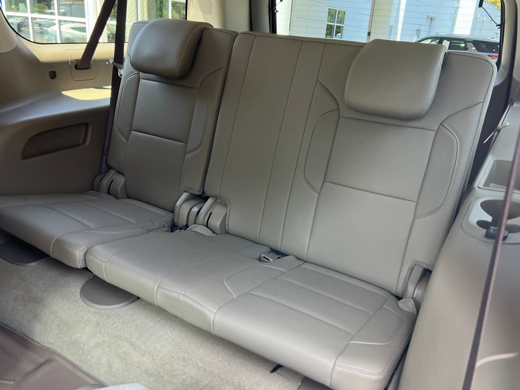 Used 2017 Chevrolet Suburban Premier AWD/4WD image 20
