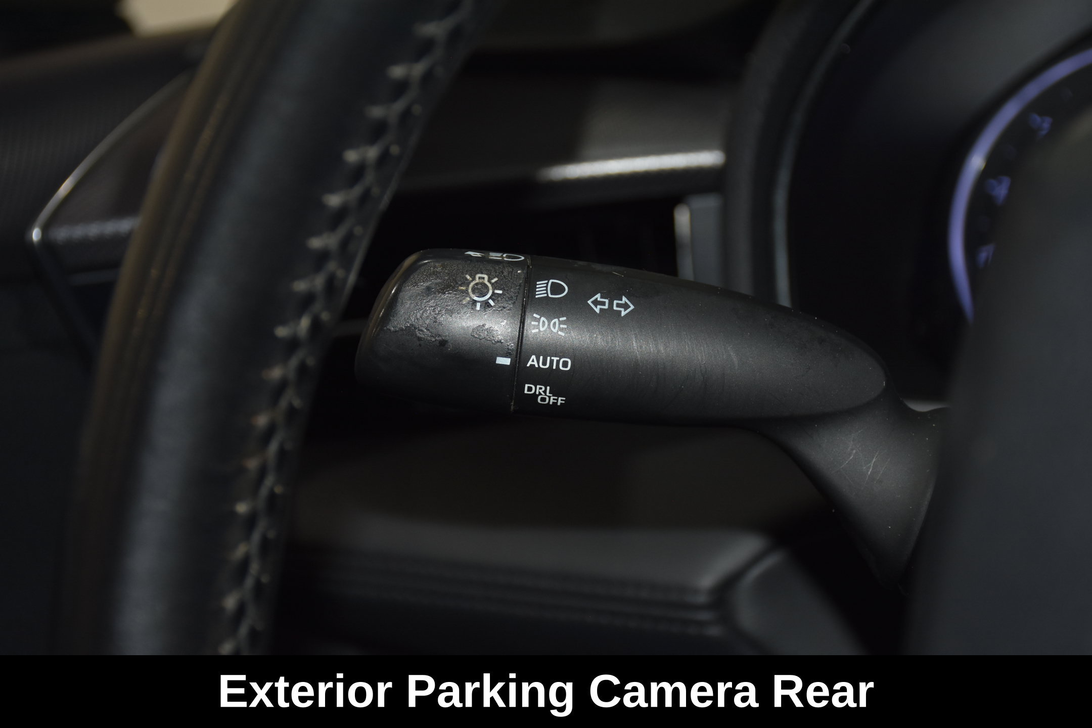 Used 2019 Toyota Avalon XSE w/ All Weather Liner Package FWD image 16