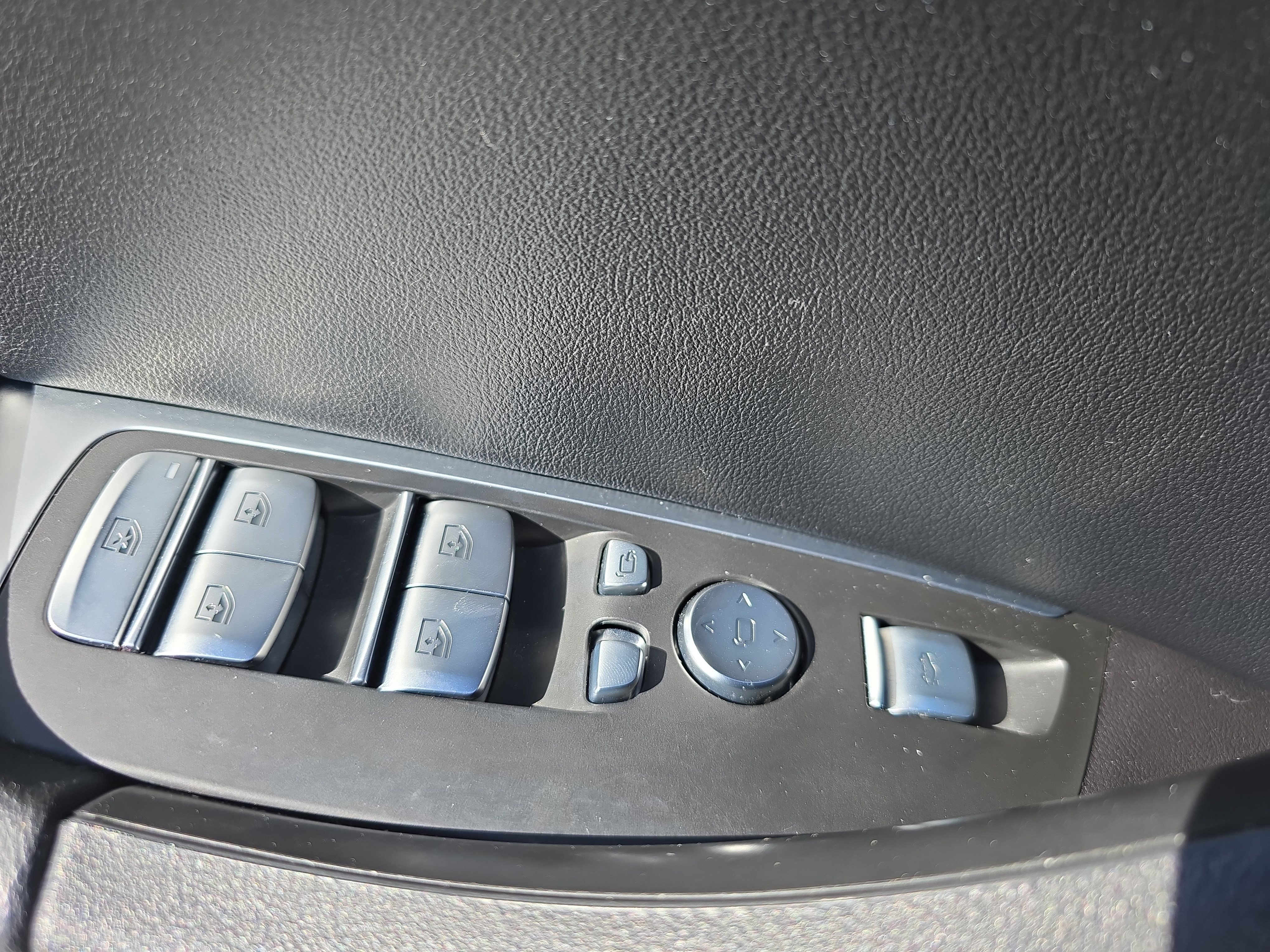 Used 2022 BMW X3 xDrive30i w/ Premium Package 2 image 29