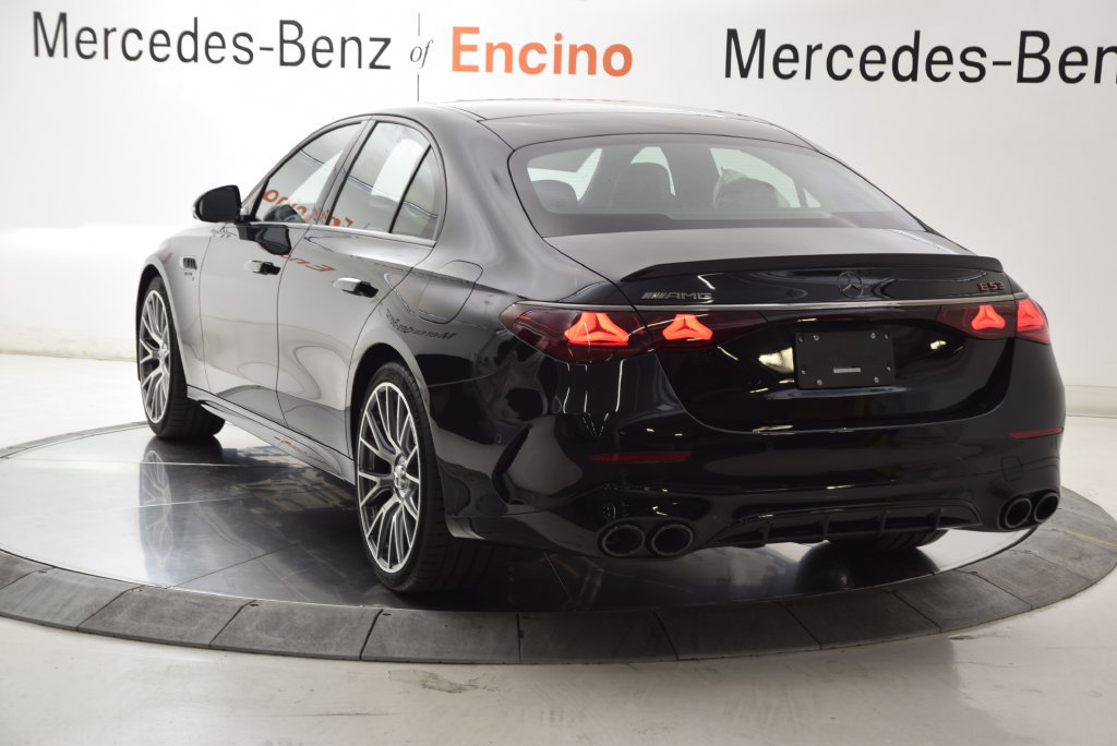 New 2026 Mercedes-Benz E 53 AMG e 4MATIC Sedan image 4