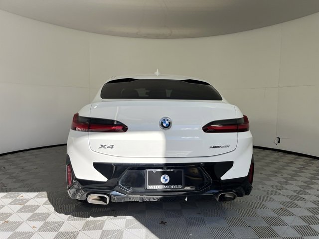 Used 2023 BMW X4 xDrive30i w/ M Sport Package image 6
