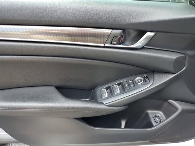 Used 2019 Honda Accord Sport image 16