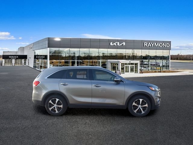 Used 2017 Kia Sorento EX AWD/4WD image 2