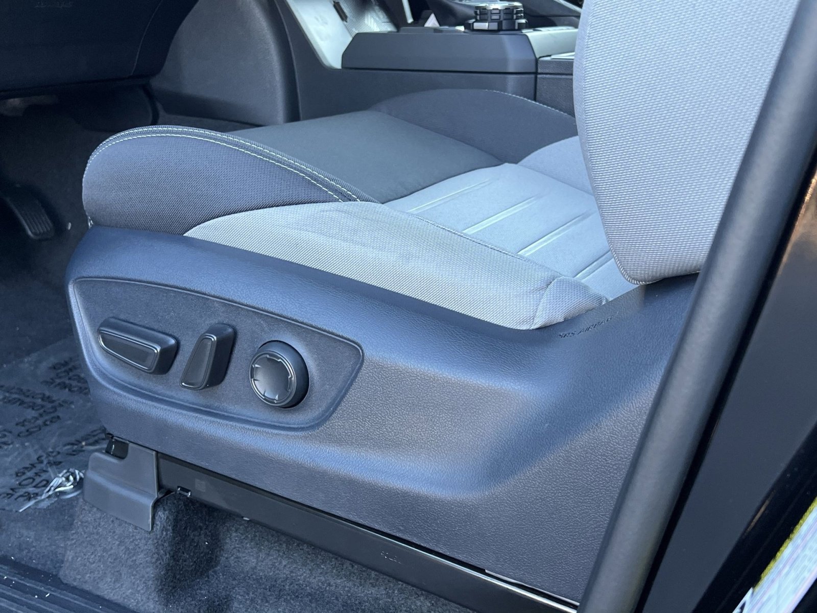 New 2025 Toyota Tacoma TRD Off-Road image 7