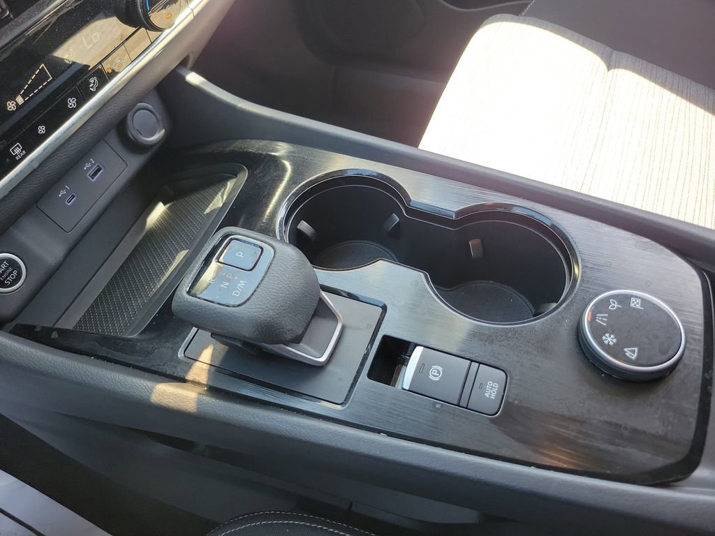 Used 2021 Nissan Rogue SV AWD/4WD image 29