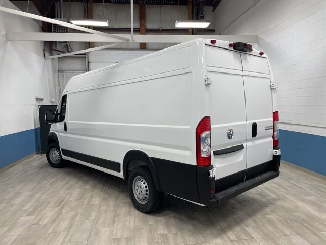 New 2024 RAM ProMaster 3500 w/ Convenience Group image 3