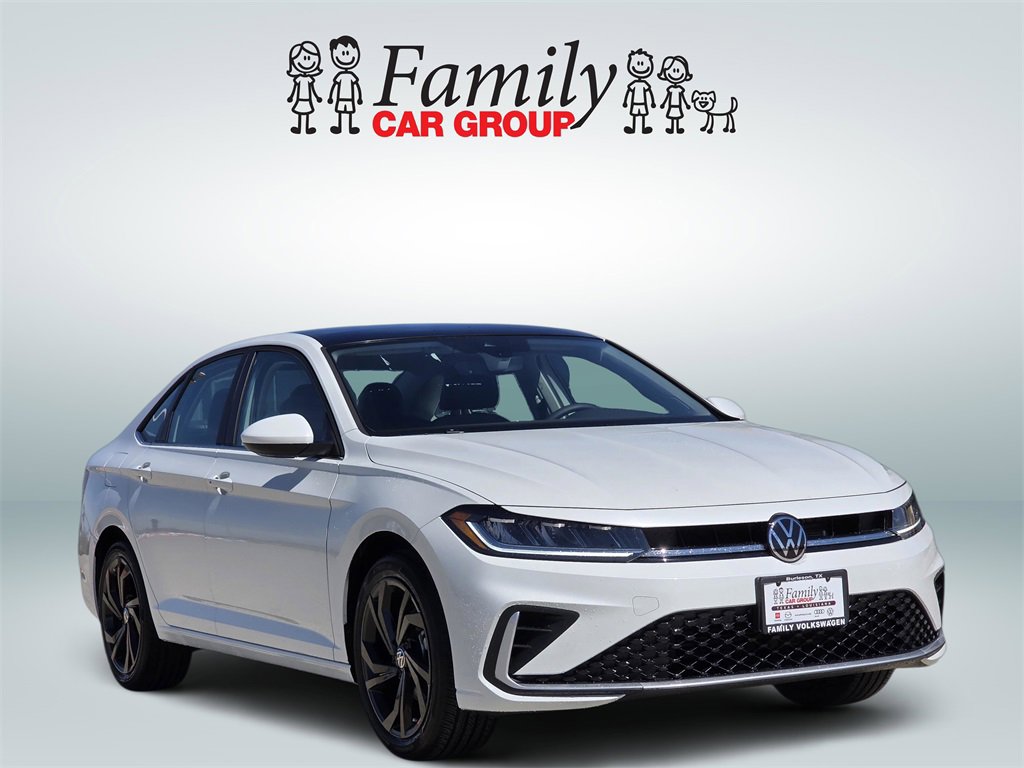 New 2026 Volkswagen Jetta SE image 2