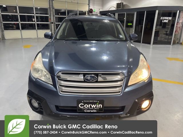 Used 2014 Subaru Outback 2.5i Premium w/ Moonroof Package image 3