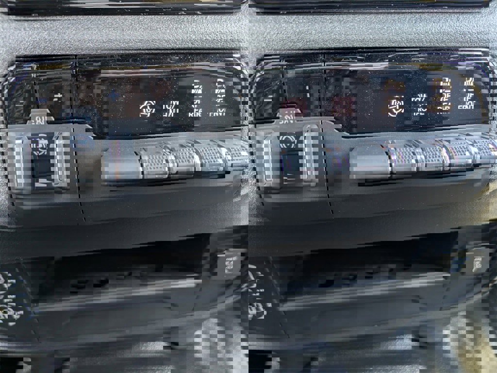 New 2025 RAM 2500 Tradesman w/ Bed Convenience Group image 29