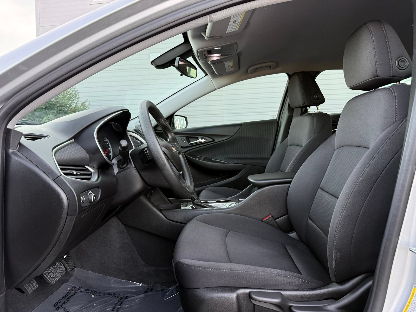Used 2019 Chevrolet Malibu LS FWD image 15