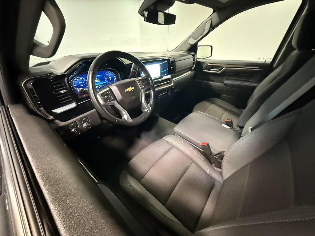 Used 2023 Chevrolet Silverado 1500 LT AWD/4WD video 2