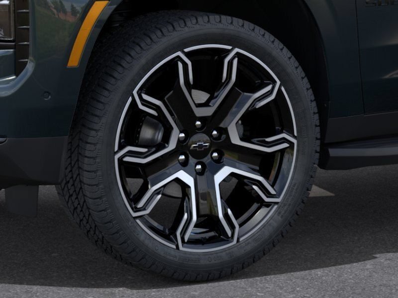 New 2026 Chevrolet Suburban RST w/ RST Capability Package AWD/4WD image 10