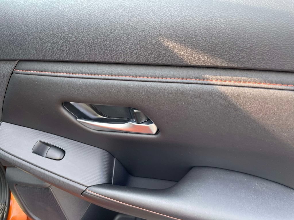 Used 2024 Nissan Sentra SR FWD image 11