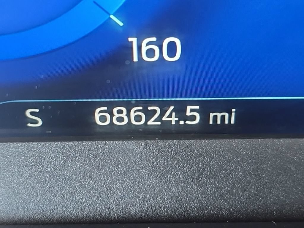 Used 2021 Ford Escape Titanium w/ Titanium Elite Package AWD/4WD image 25