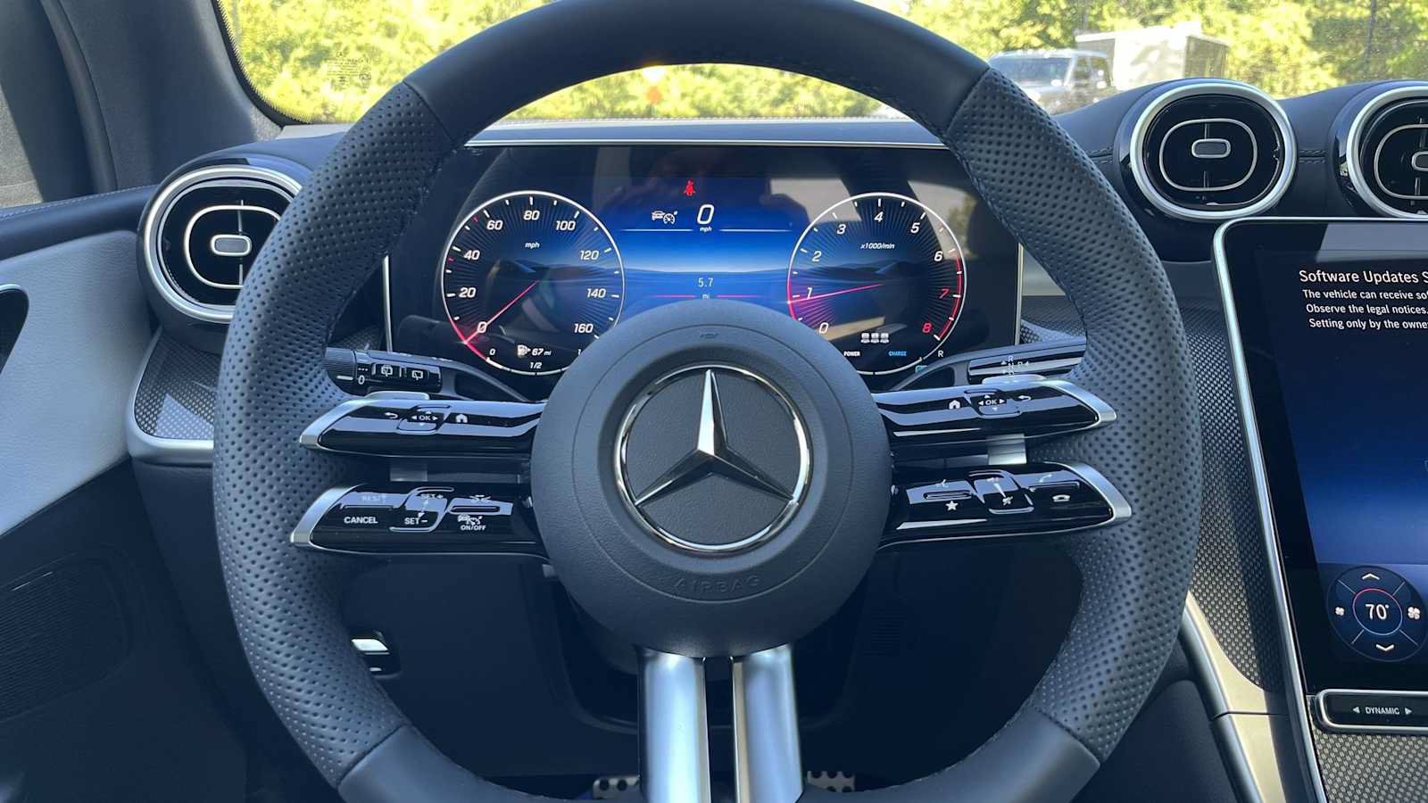 Used 2027 Mercedes-Benz GLC 300 4MATIC image 37