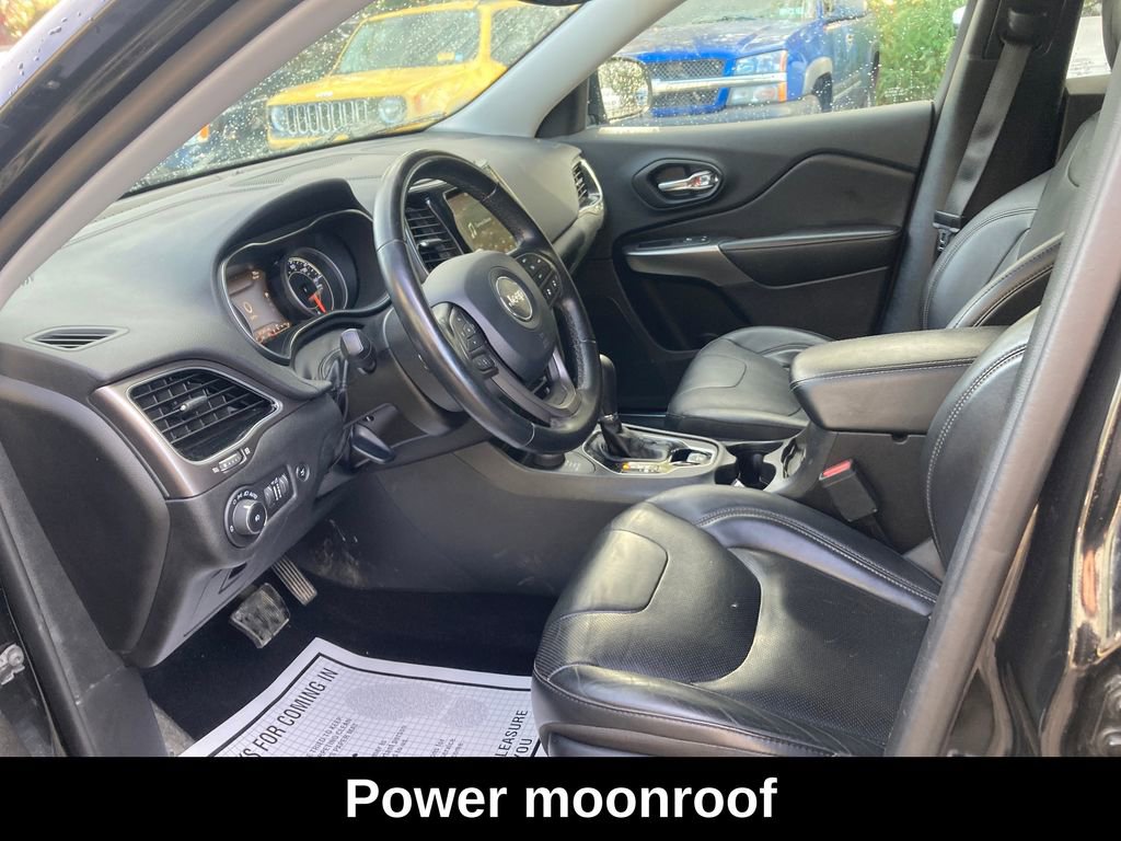 Used 2021 Jeep Cherokee Limited image 12