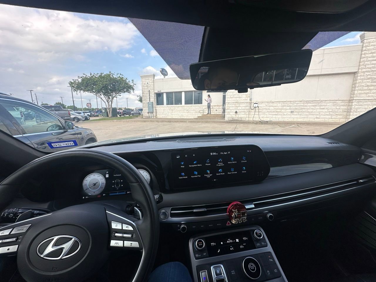 Used 2023 Hyundai Palisade Calligraphy w/ Cargo Package image 10