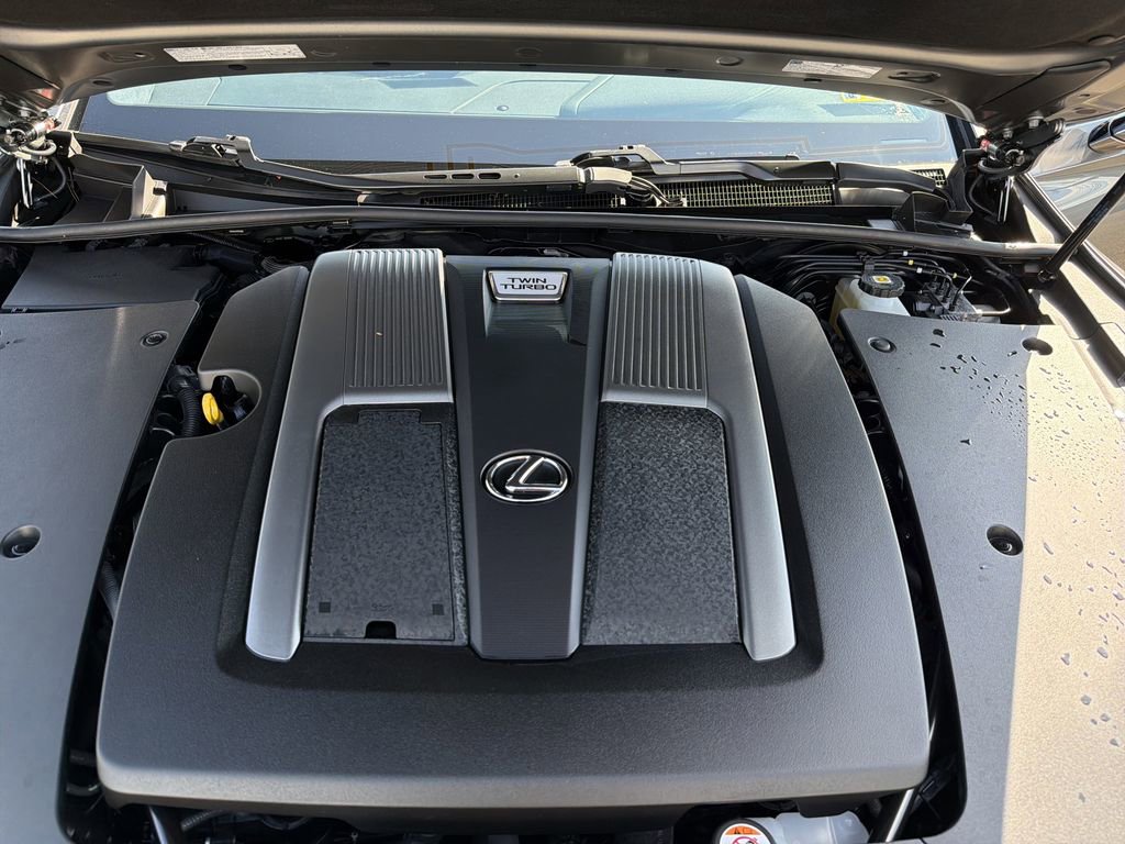 Used 2023 Lexus LS 500 AWD w/ Interior Upgrade Package image 34