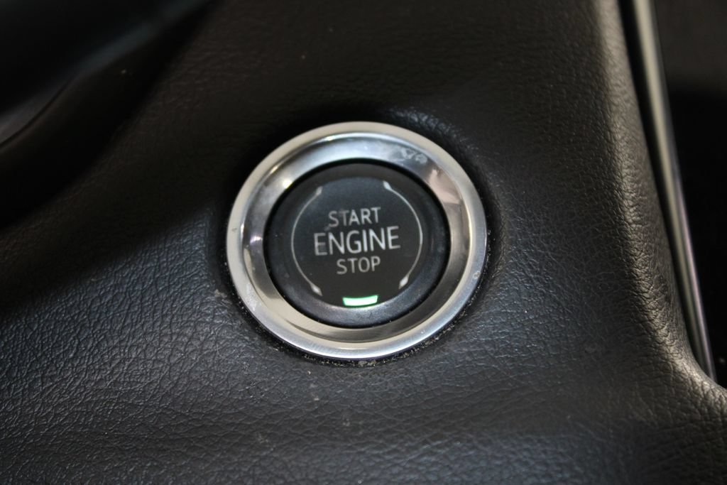 Used 2021 Cadillac XT4 Sport FWD image 27