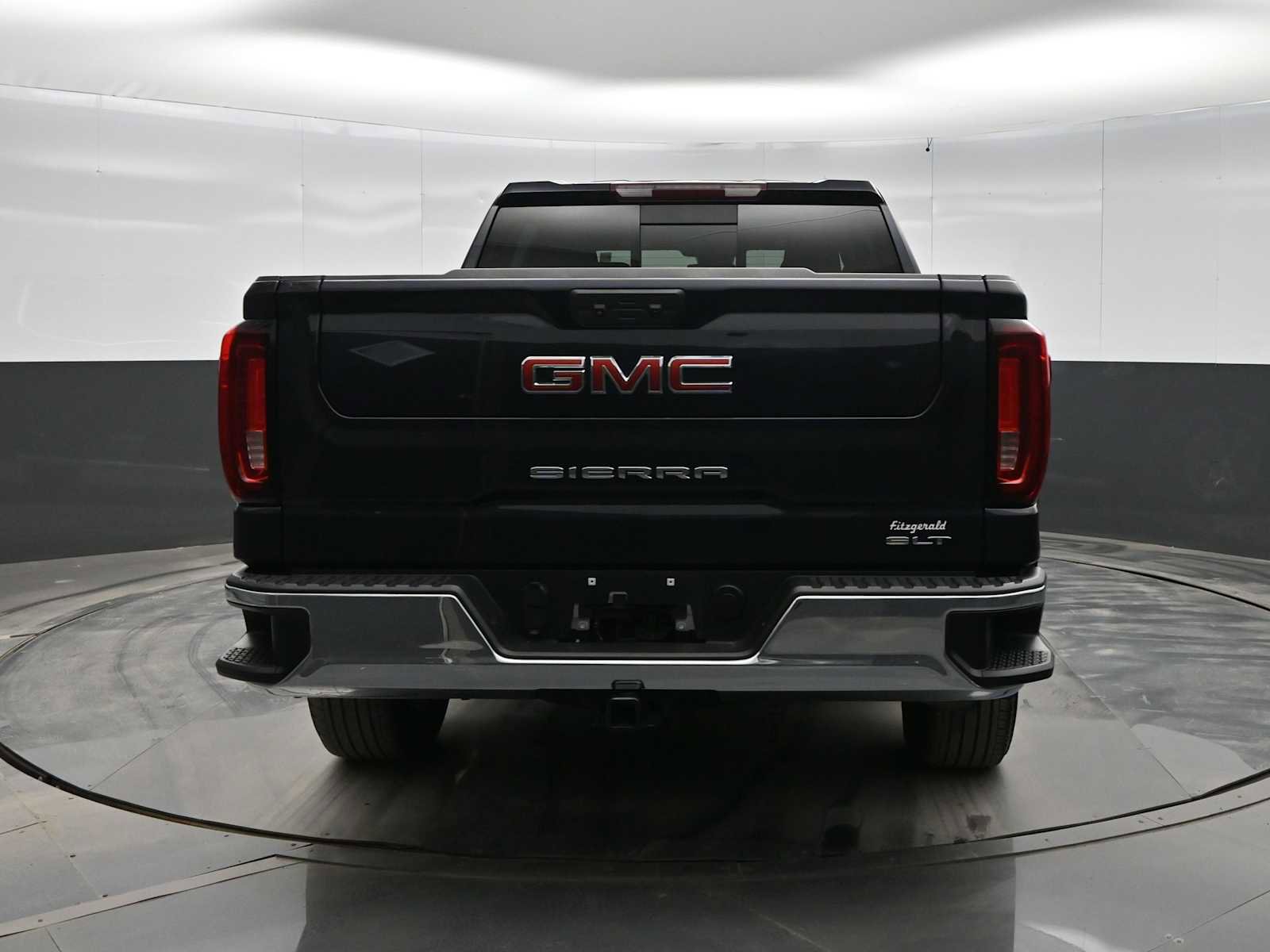 Used 2022 GMC Sierra 1500 SLT w/ SLT Convenience Package image 6