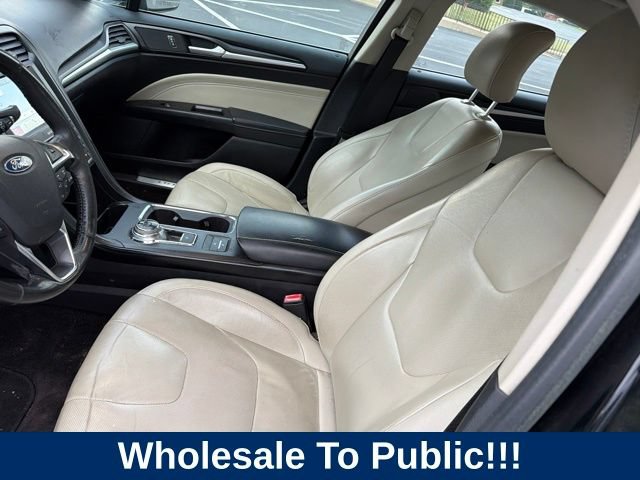 Used 2018 Ford Fusion Titanium FWD image 10