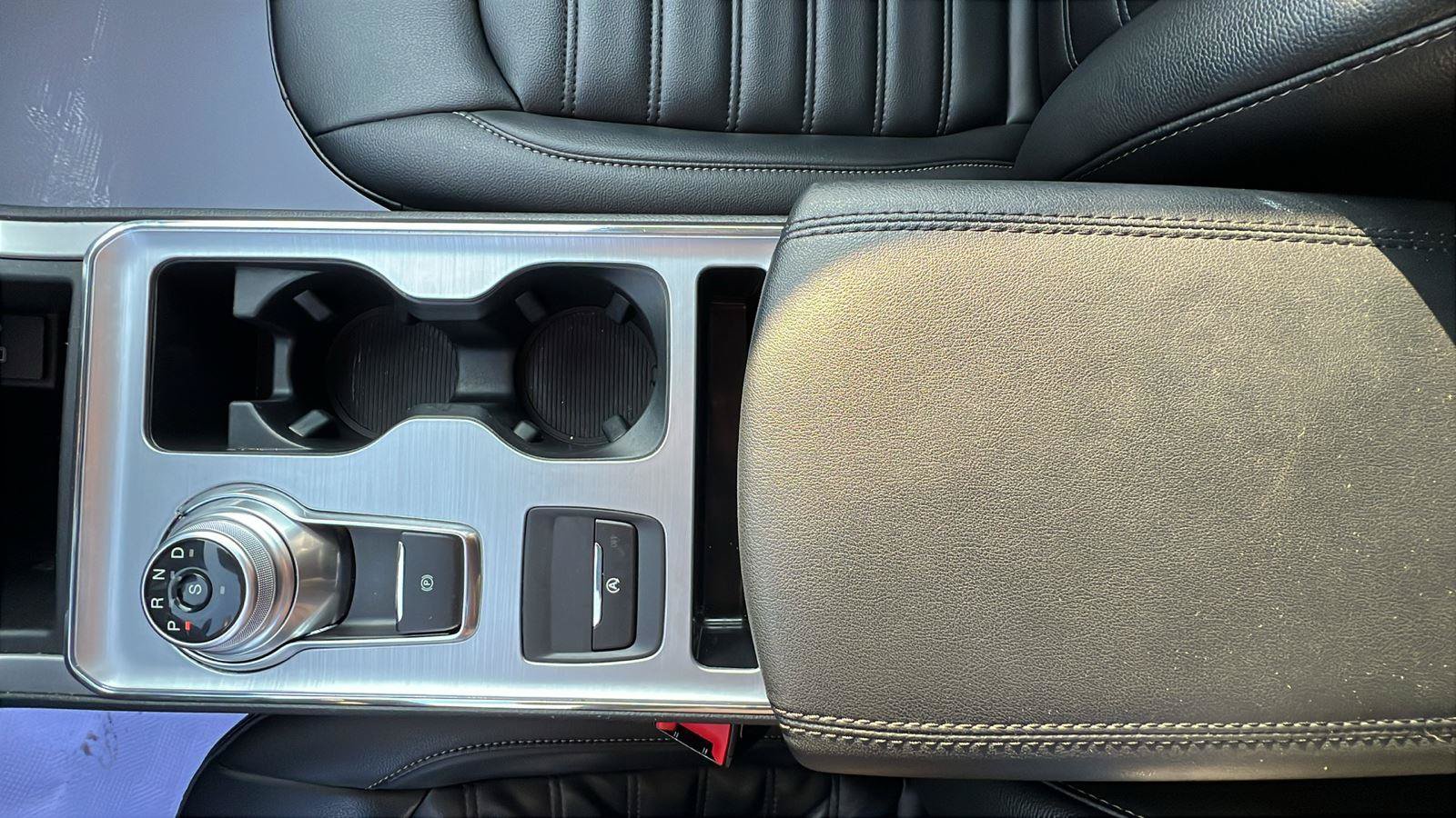 Used 2022 Ford Edge SEL w/ Convenience Package AWD/4WD image 24
