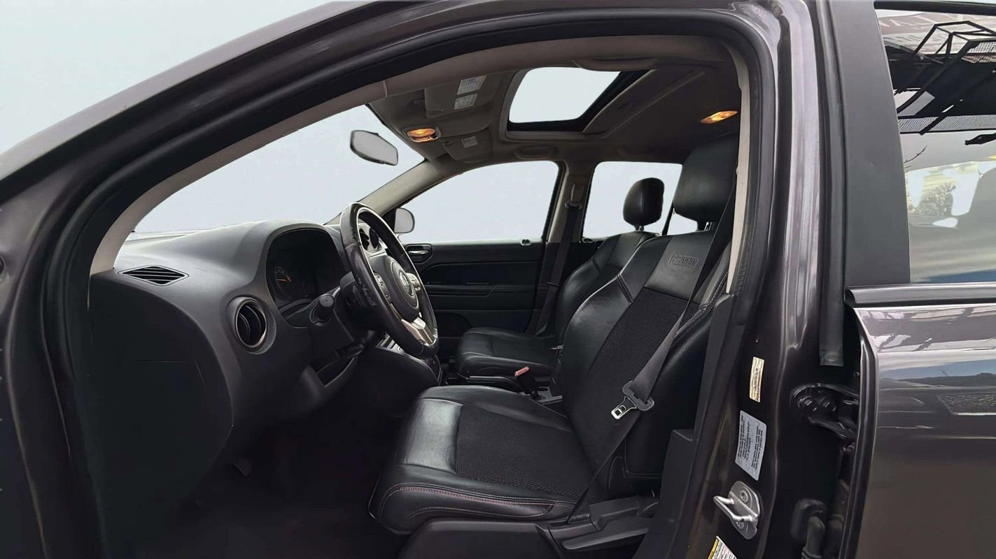 Used 2016 Jeep Compass 75th Anniversary w/ Power Value Group image 13