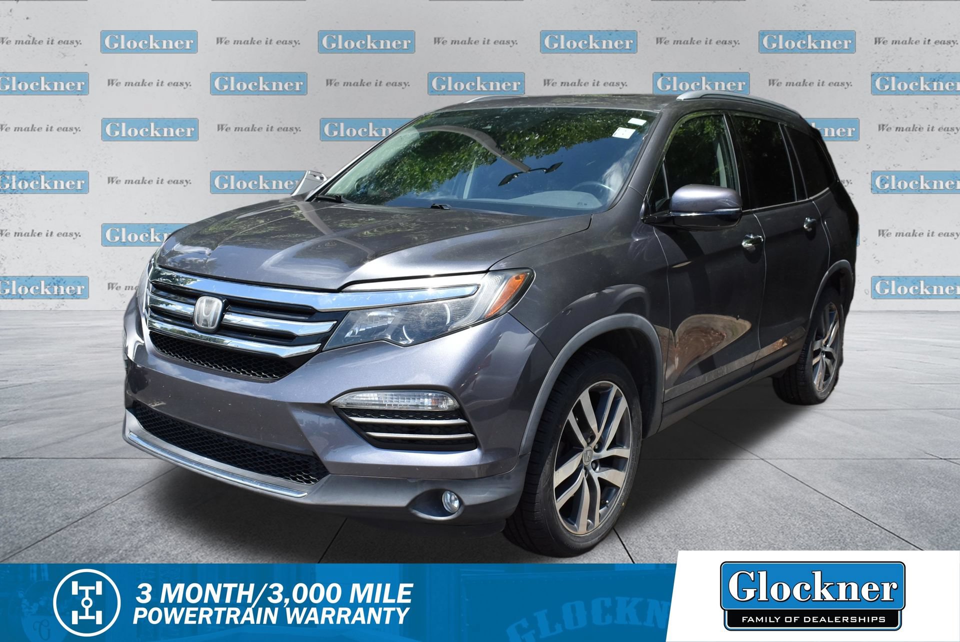 Used 2017 Honda Pilot Touring image 1