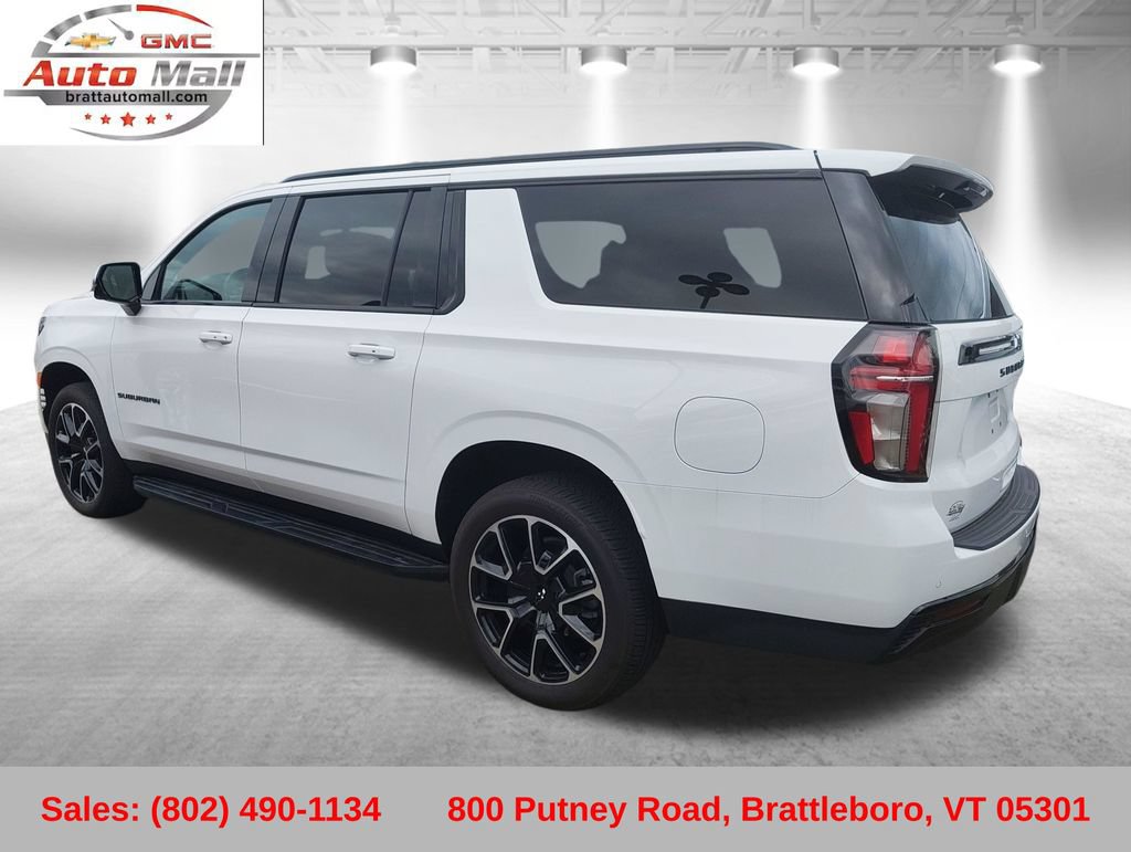 Certified 2024 Chevrolet Suburban RST w/ Luxury Package AWD/4WD image 2