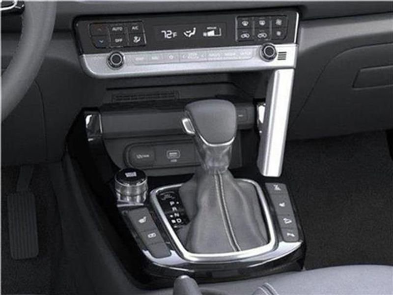 New 2026 Kia Seltos EX w/ EX Sunroof Package image 50