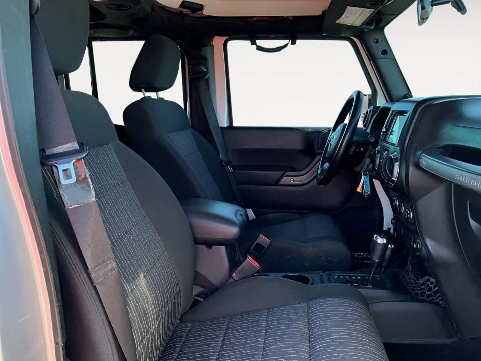 Used 2011 Jeep Wrangler Unlimited Sport image 17