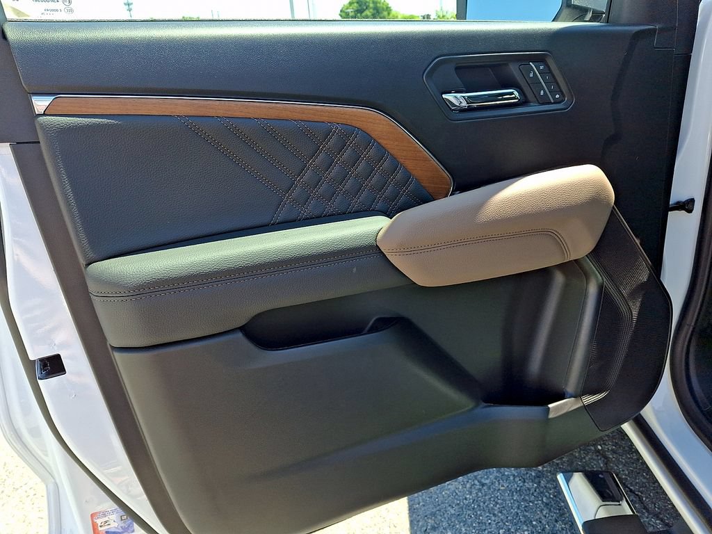 New 2026 GMC Canyon Denali AWD/4WD image 8