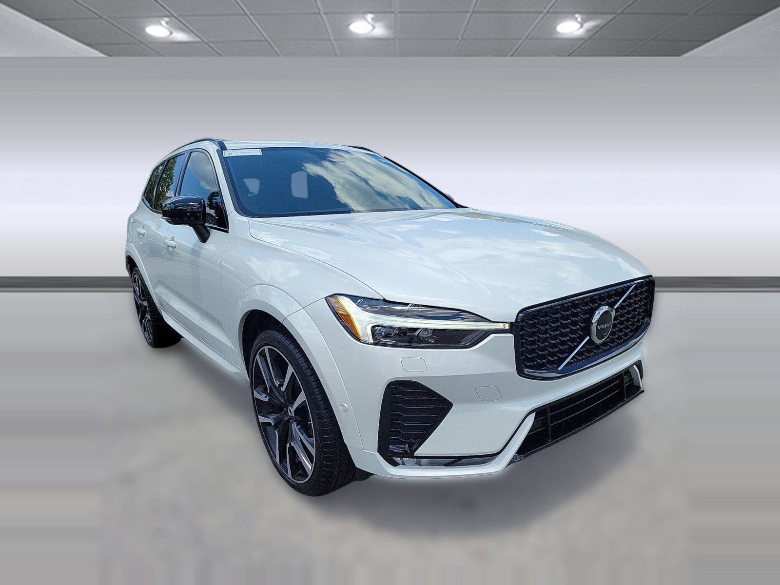 New 2024 Volvo XC60 B5 Ultimate w/ Protection Package Premier image 21