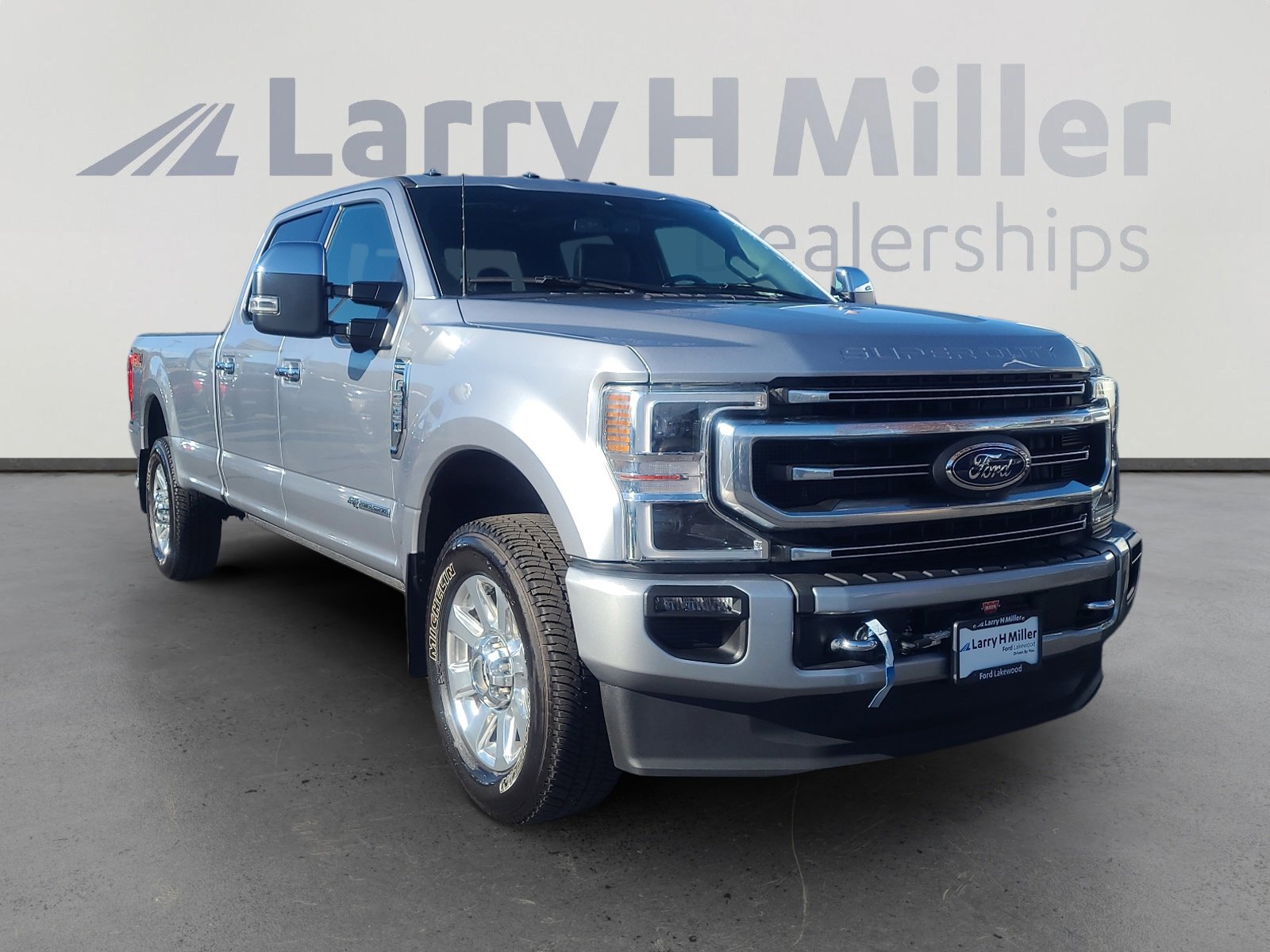 Used 2022 Ford F350 Platinum image 7