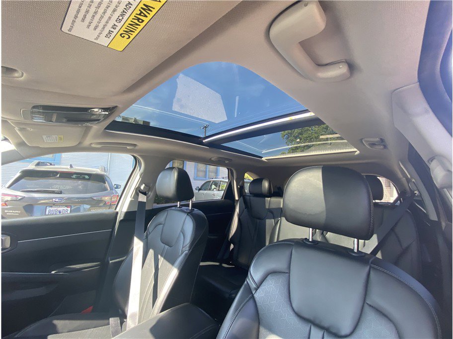 Used 2021 Kia Sorento S w/ Panoramic Sunroof Package image 16