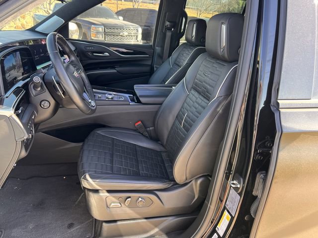 Used 2024 Cadillac Escalade V image 25