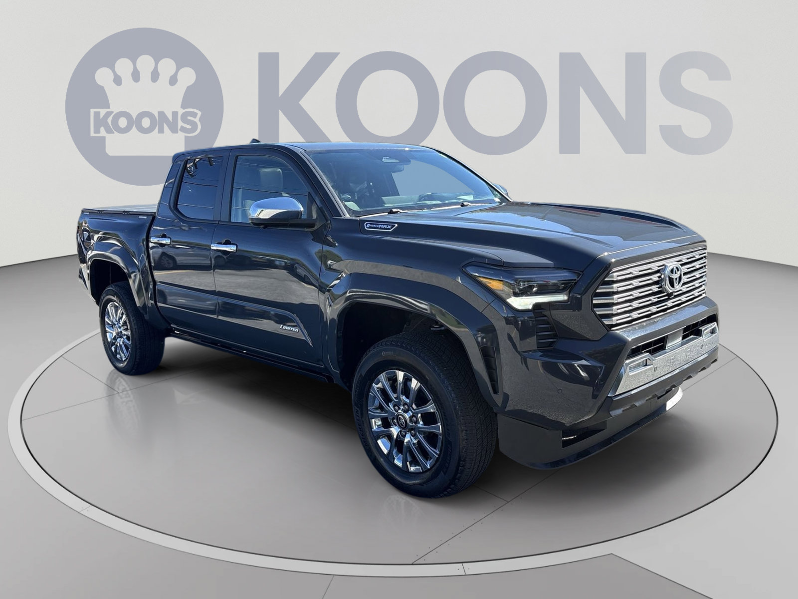Used 2024 Toyota Tacoma Limited AWD/4WD image 10