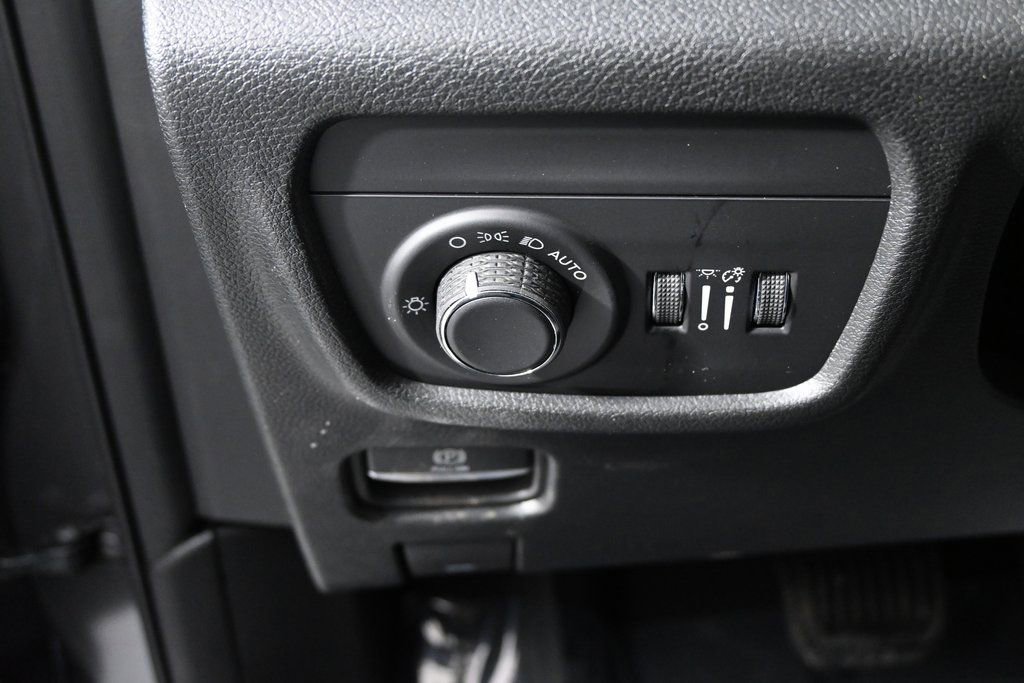 New 2026 Jeep Grand Cherokee Laredo image 23