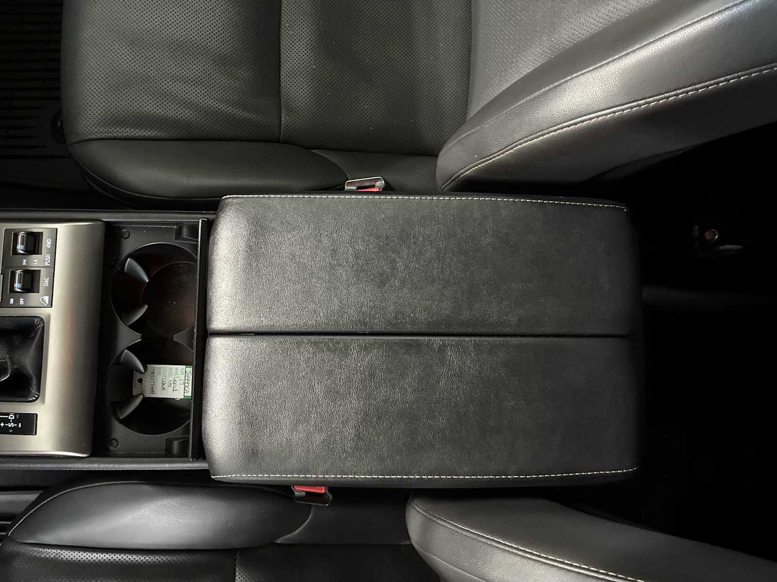 Used 2017 Lexus GX 460 w/ Navigation Package image 23