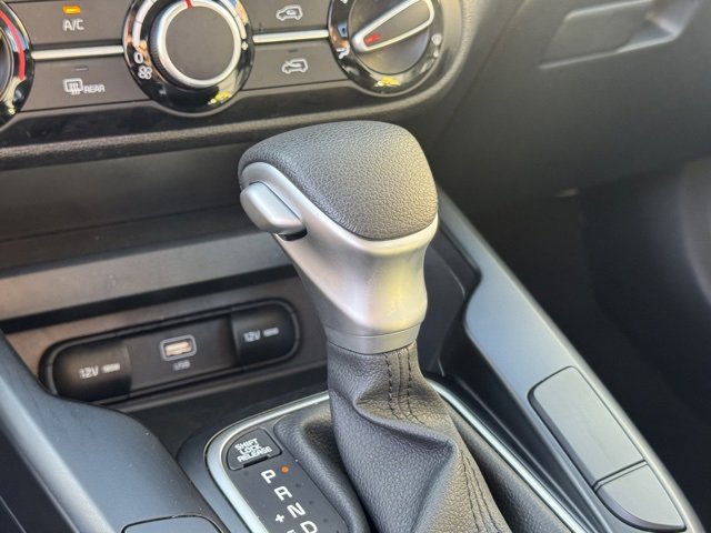 Certified 2025 Kia Soul LX image 23