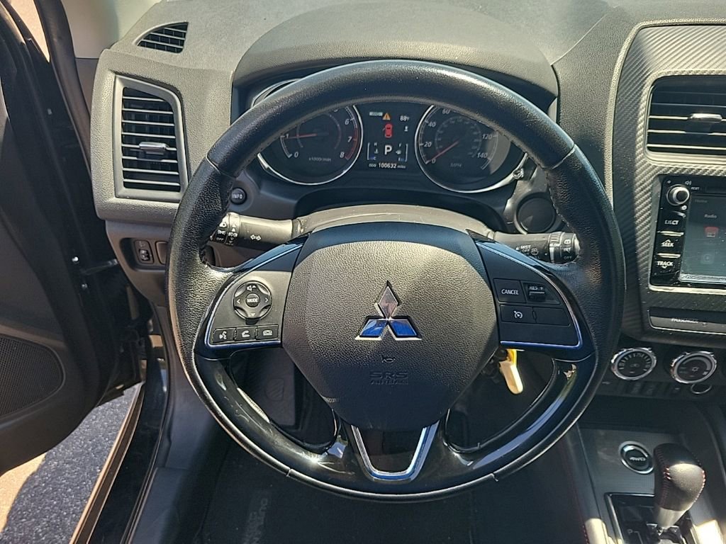 Used 2018 Mitsubishi Outlander Sport ES AWD/4WD image 31