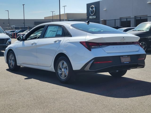 New 2026 Hyundai Elantra SE FWD image 3